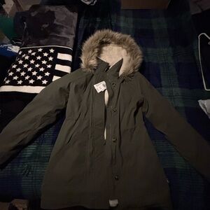Hollister Olive Green fur lined jacket NWT